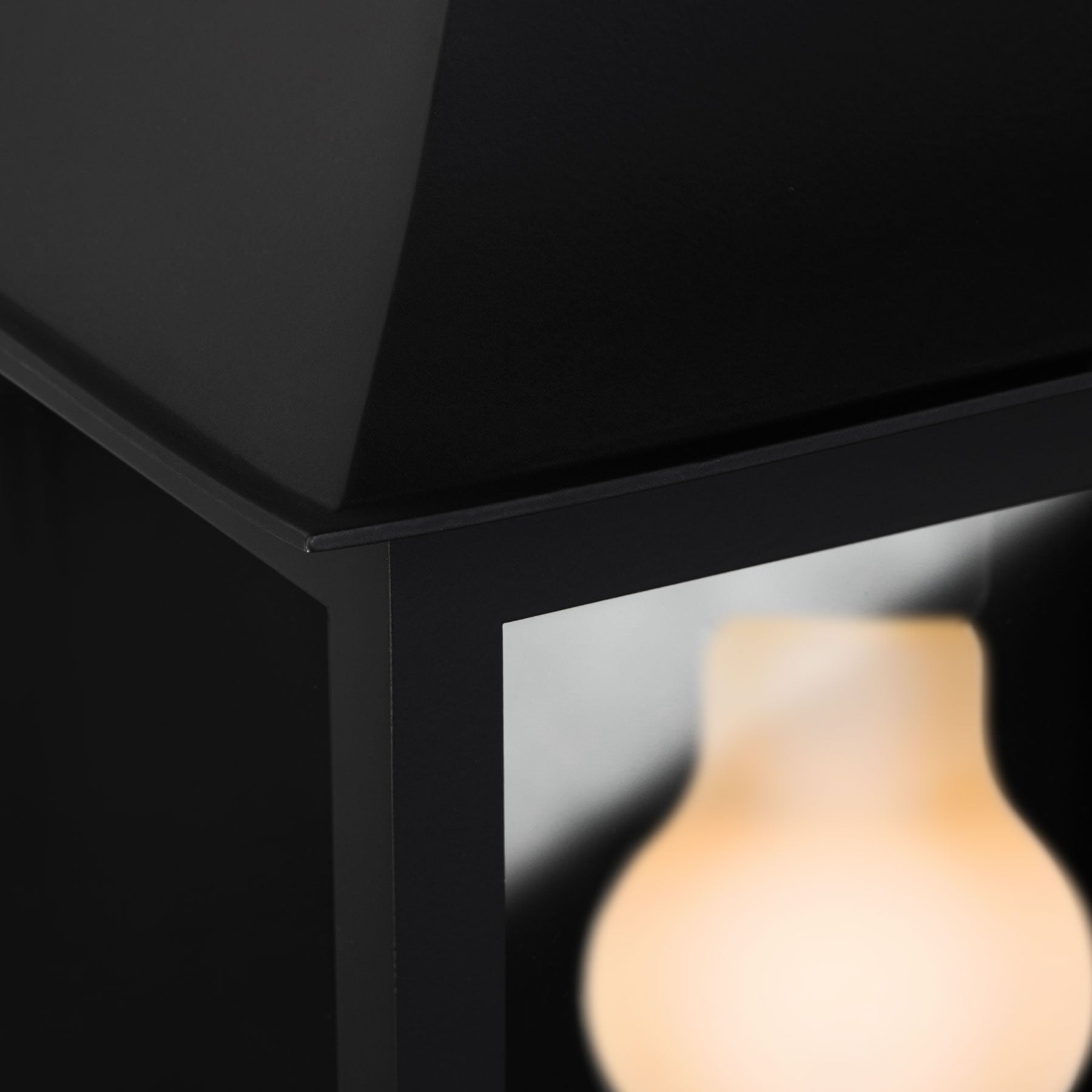 Bridgeport Wall Mount