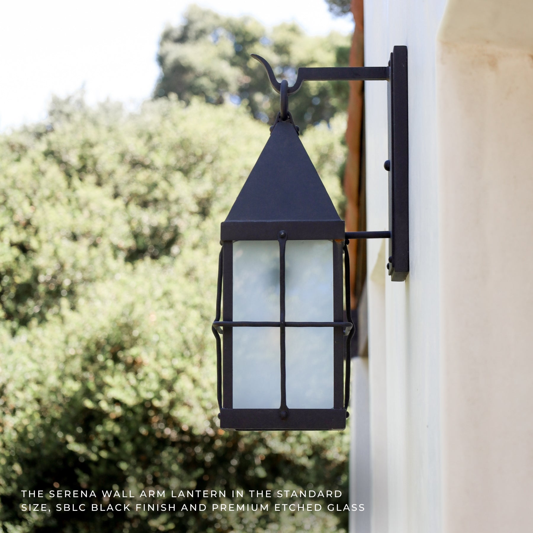 Serena Wall Arm Lantern